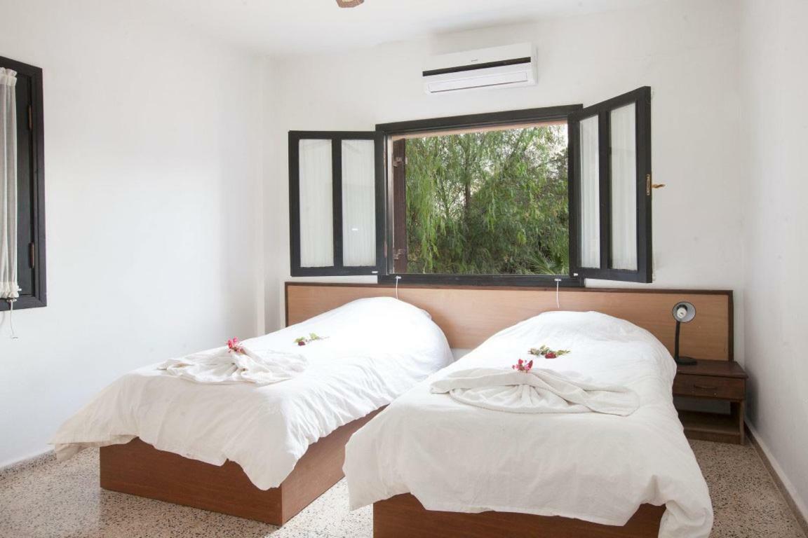 Balci Plaza Hotel And Balci Plaza Guest Bungalows Karpaz Peninsula Selenias Zewnętrze zdjęcie
